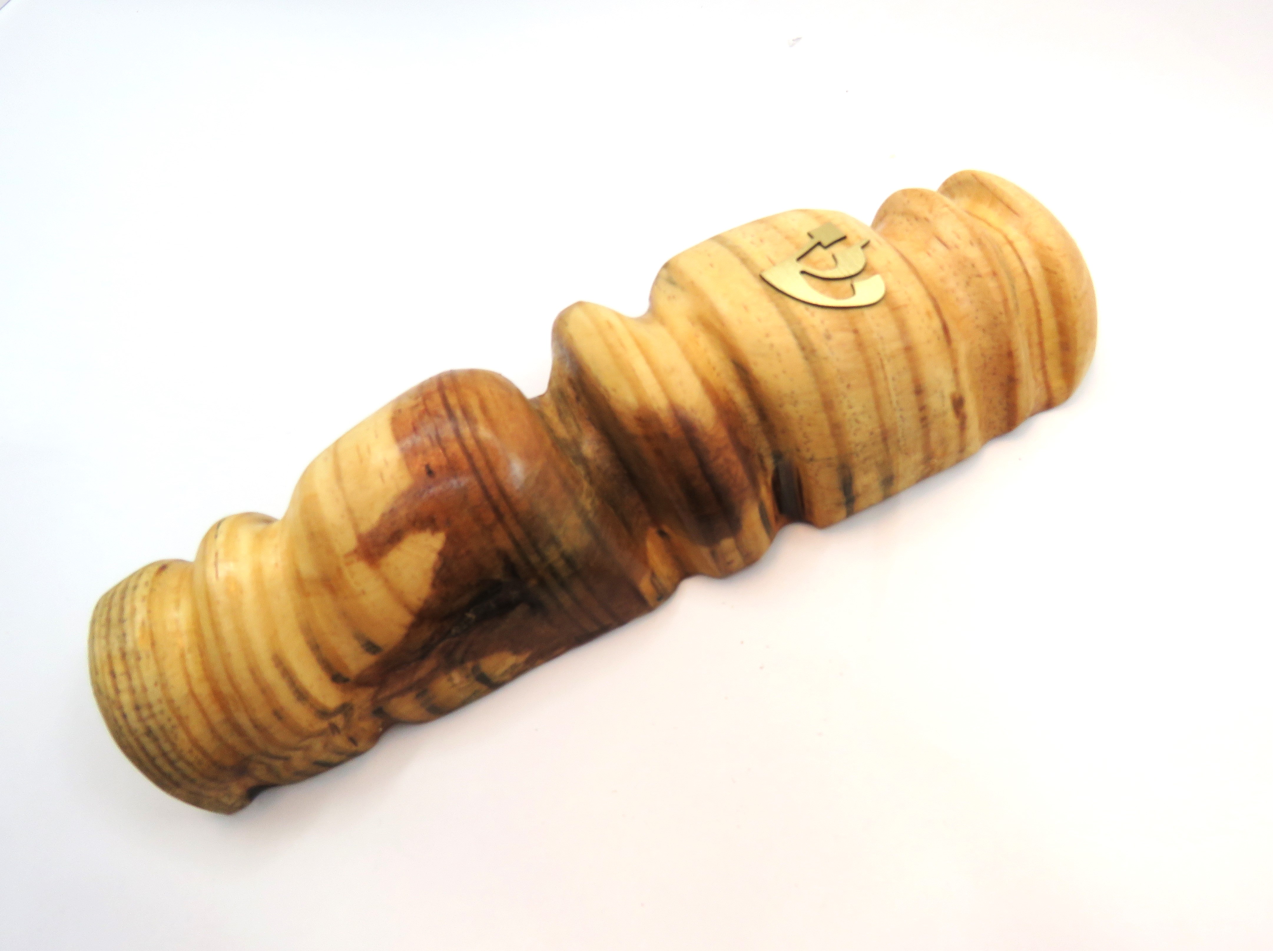 בית מזוזה מעץ דגם "כוורת הדבש" – תמונה 3