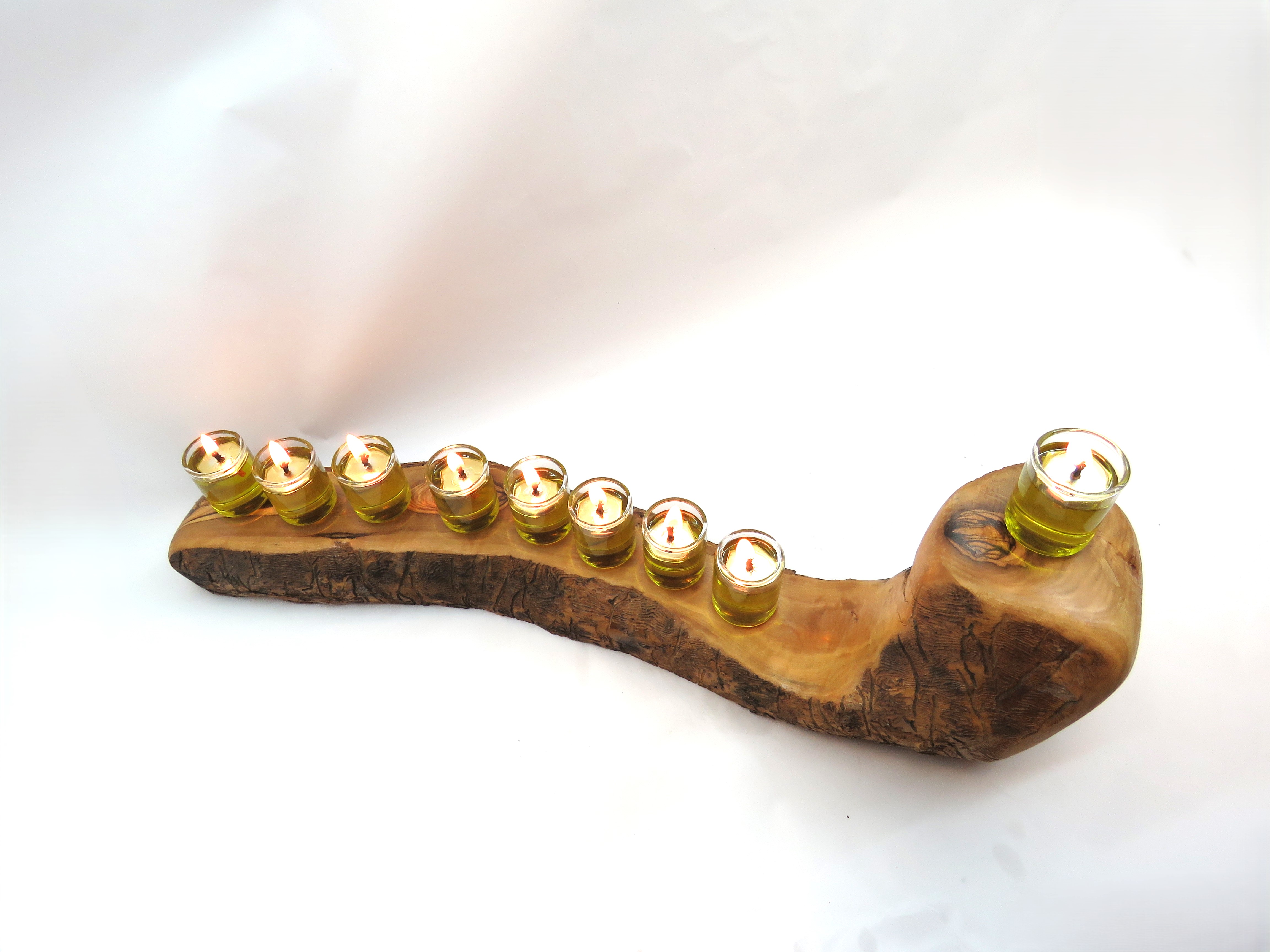 חנוכיה מעץ דגם גזע המשכן – תמונה 6