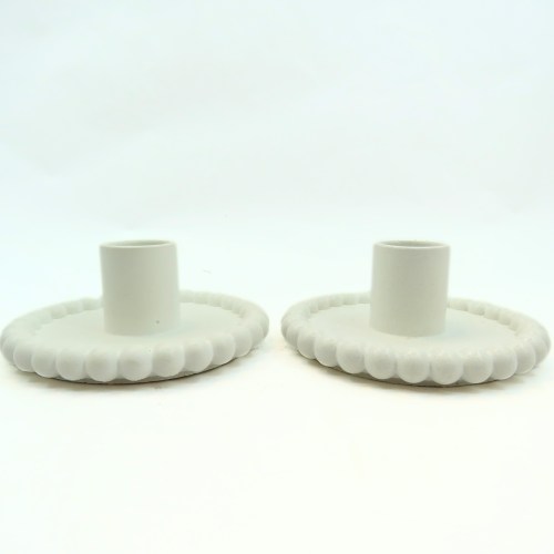 פמוטים מבטון דגם כדורים