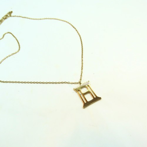 שרשרת בית המקדש מוזהב